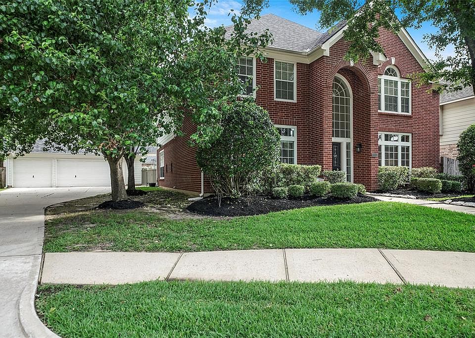 1st image of 16630 Hope Farm Ln
