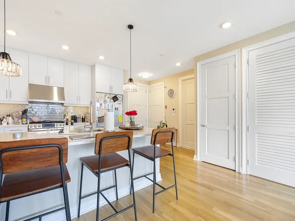 15 Somerset Lane image 8 of 31