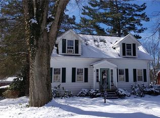 4504 Upland Dr, Erie, PA 16509
