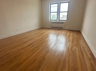 2830 Briggs Ave #2L, Bronx, NY 10458