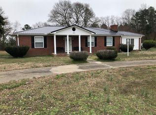 284 Wooden Bridge Rd, Baskerville, VA 23915