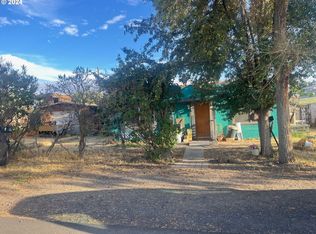300 7th St, Umatilla, OR 97882