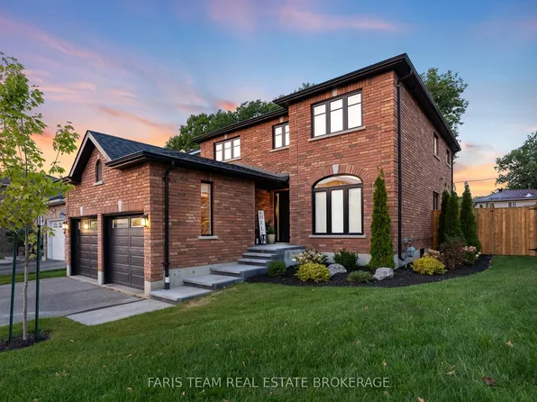 993 Whitney Cres, Midland, ON L4R 5N3