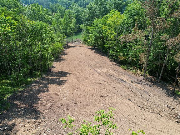 3rd image of 21 Stone Bridge Dr Lot 21