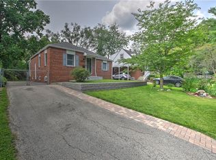 1749 W Decatur St, Decatur, IL 62522