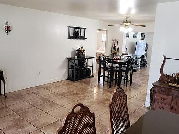 2nd image of 638 Camellia Dr