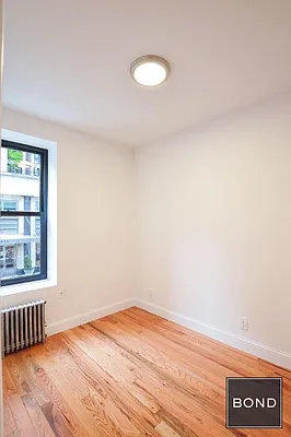 Rented by Bond New York | media 21