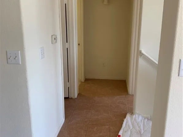 2060 Rancho Lake Dr Unit 202, Las Vegas, NV 89108