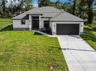 2929 20th St SW, Lehigh Acres, FL 33976