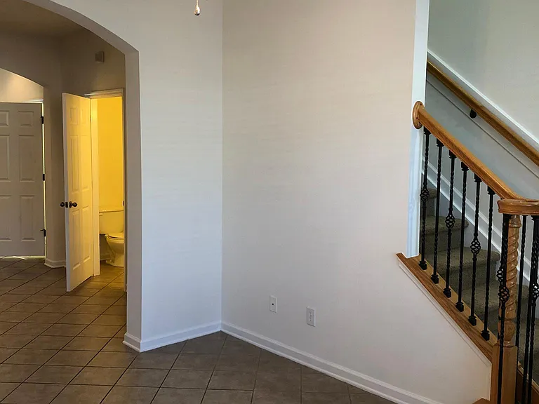 13014 Sunset Lake Dr — Photo 18