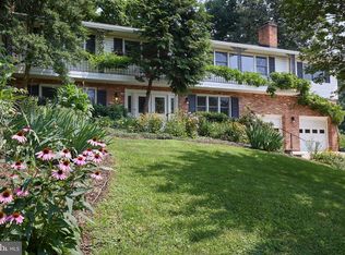 3615 38th St N, Arlington, VA 22207