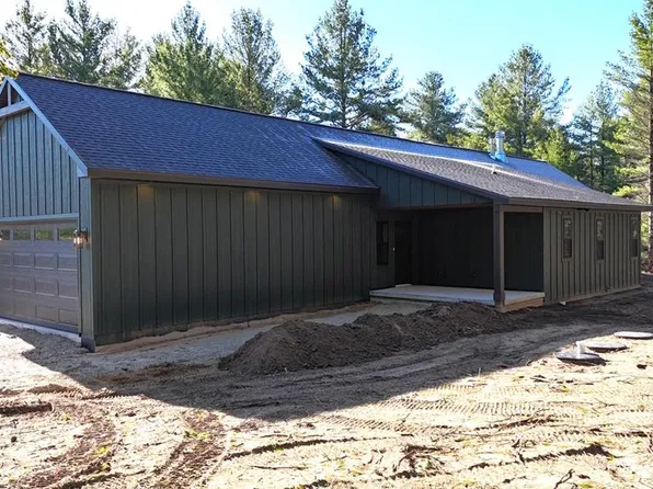 3365 Lakeside Ln, Sturgeon Bay, WI 54235