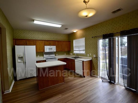 5th image of 10637 Claude Freeman Dr