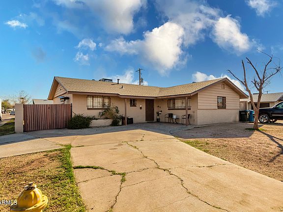 3rd image of 5101 W Catalina Dr