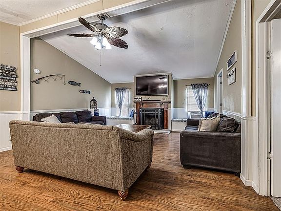 3rd image of 420019 E 1161st Cir