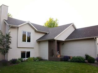 424 Pebble Beach Dr, Owatonna, MN 55060
