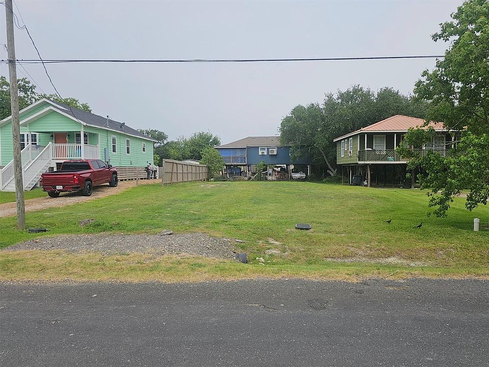 1st image of 1010 15th St