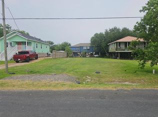 1010 15th St, San Leon, TX 77539