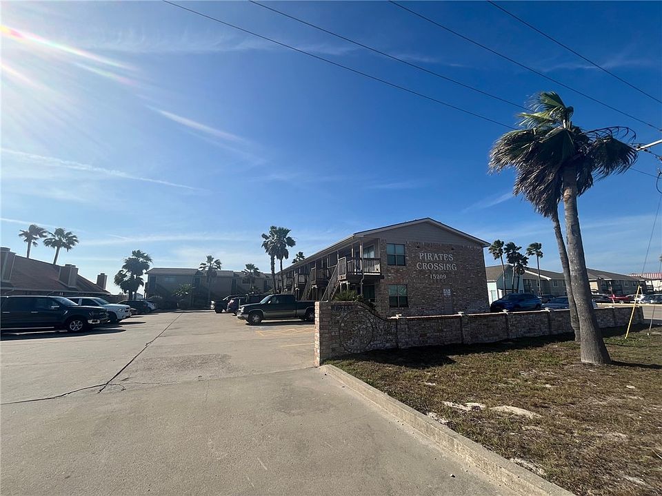 1st image of 15209 Leeward Dr #B1