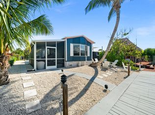 648 E Palm Ave, Goodland, FL 34140