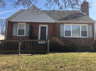 53 S Malin Rd, Broomall, PA 19008