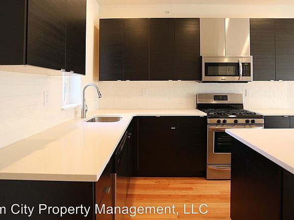 4th image of 5801-23 Morris St #5801B