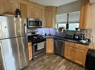20-65 23rd St #1A, Astoria, NY 11105