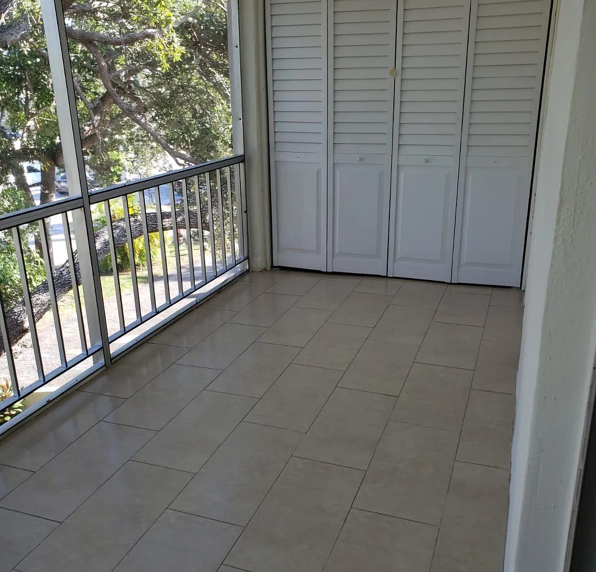 2 bed, 2.0 bath, 847 sqft, $2,200 — Photo 4