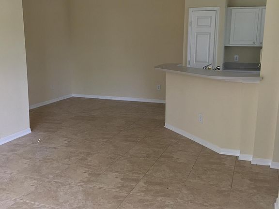 5th image of 13703 RICHMOND PARK Drive #3503