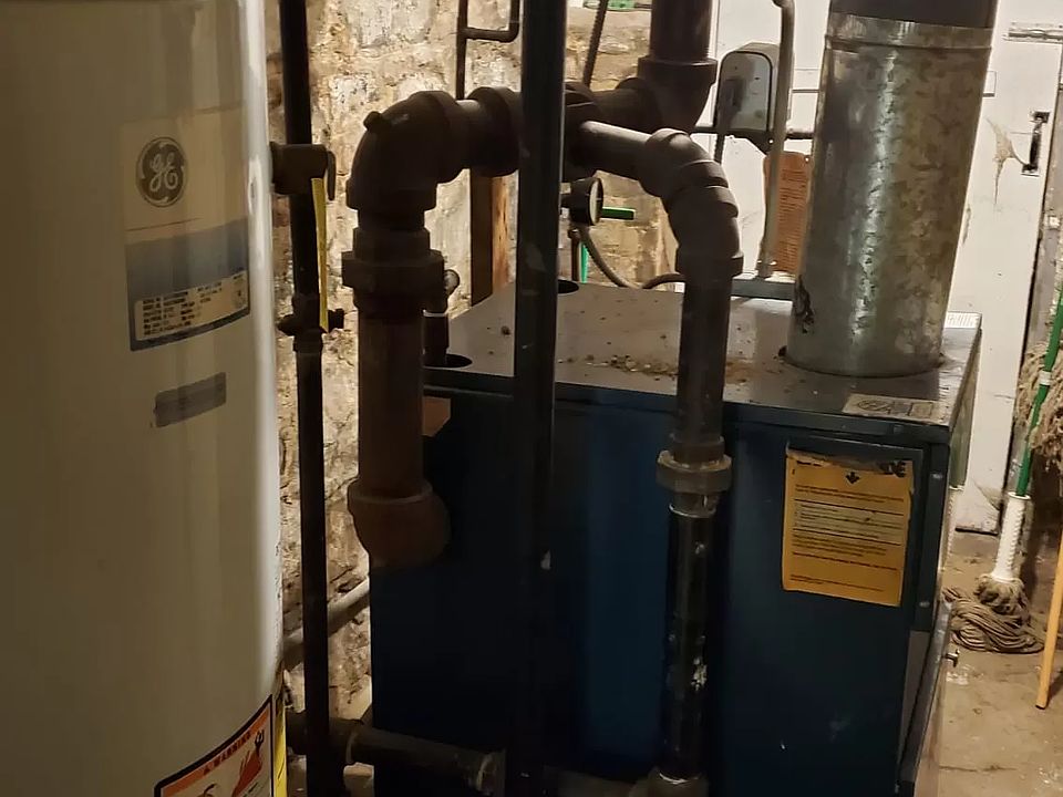 2nd image of 427 Miller Ave Floor 2