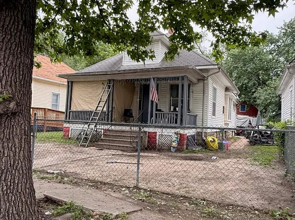508 NE Scotland Ave, Topeka, KS 66616