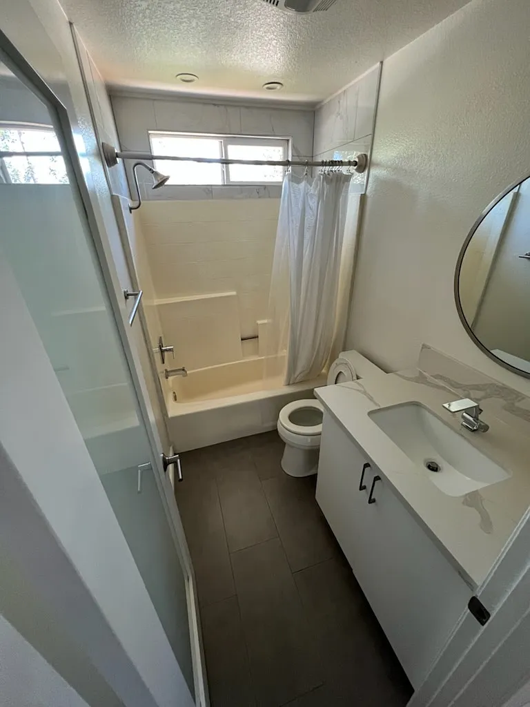 3 bed, 1330 sqft, $1,000 — Photo 4