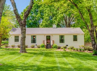 5037 Stillwood Dr, Nashville, TN 37220