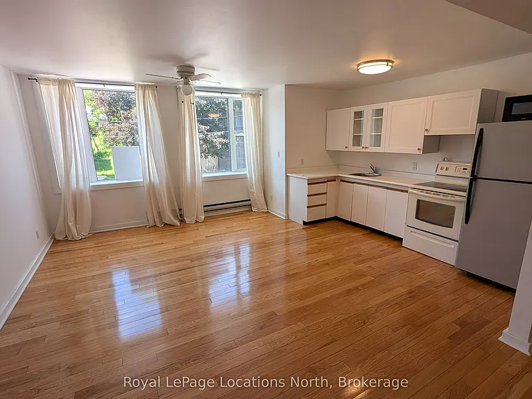 6 Louisa St E #1 — Photo 6