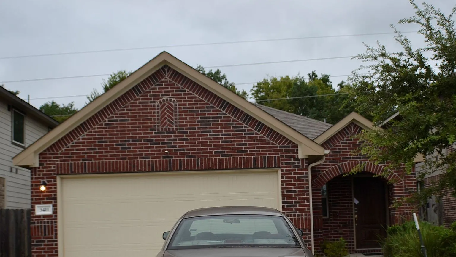 House for Lease in Houston — Photo 1