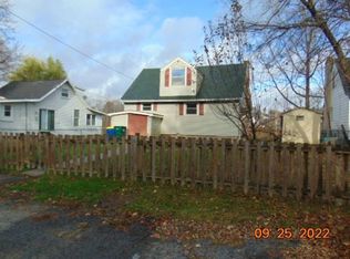 234 River Meadow Dr, Rochester, NY 14623