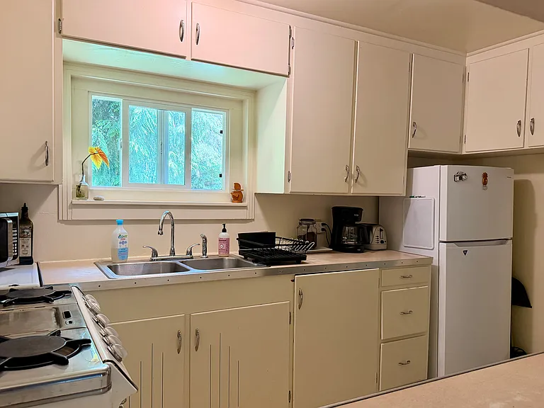 1222 Fickle Hill Rd #B — Photo 12