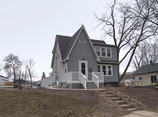 114 Locust St, La Crosse, WI 54603