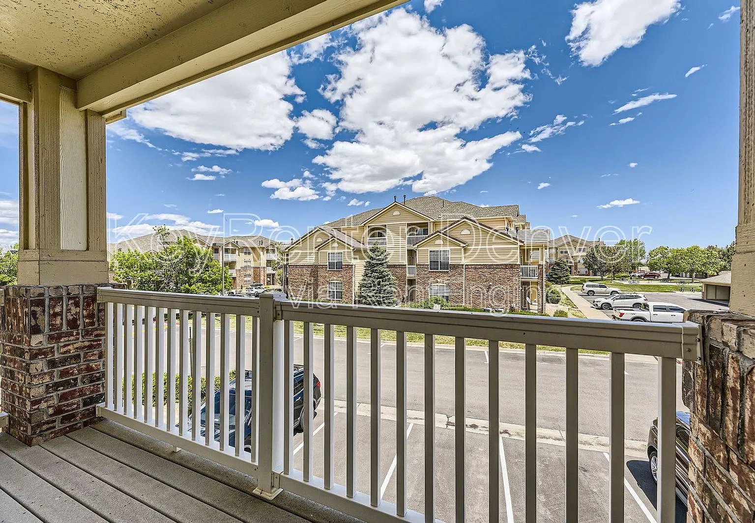 5735 N Genoa Way — Photo 3