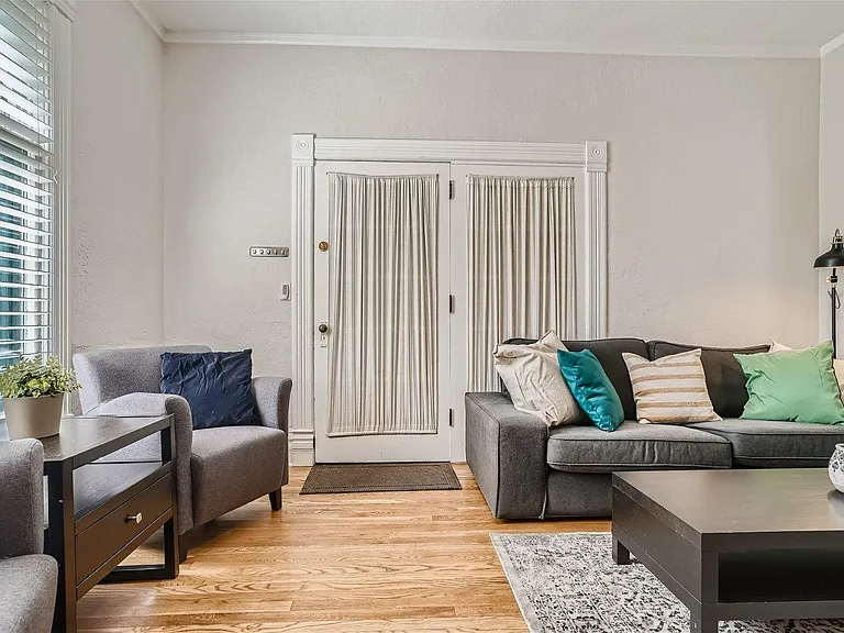 239 W Ellsworth Ave #A — Photo 6