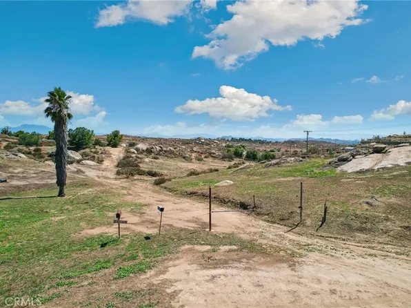 21640 Garza Rd #15, Perris, CA 92570