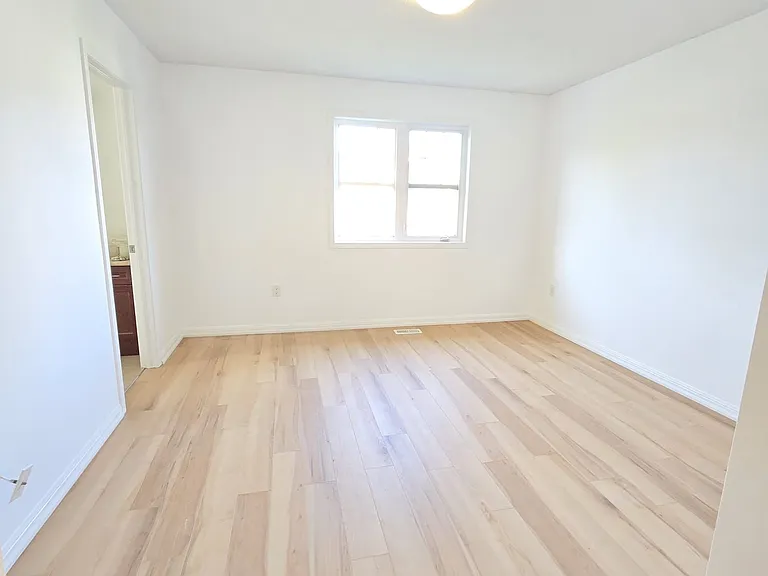 901 Rigo Cross — Photo 11