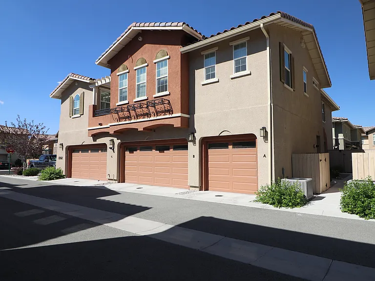 1860 Sea Horse Rd #A — Photo 2
