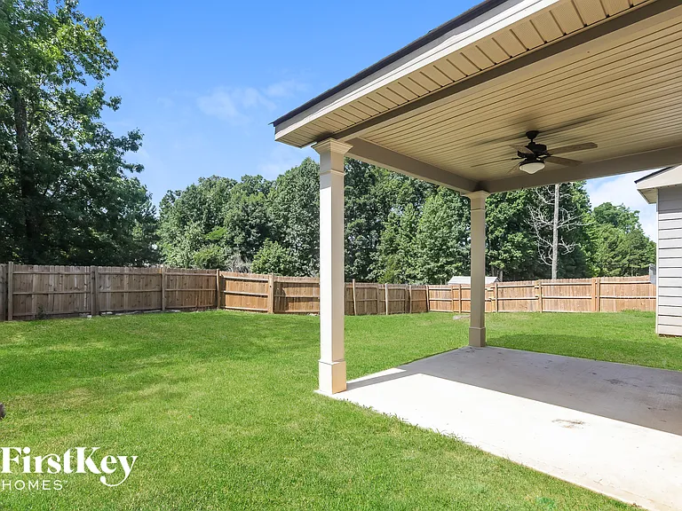 727 Hot Springs Trl — Photo 14