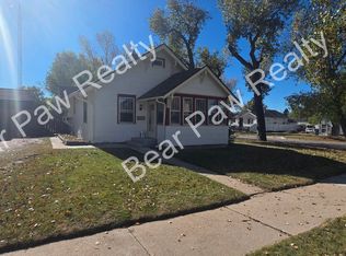 1201 E 21st St, Cheyenne, WY 82001