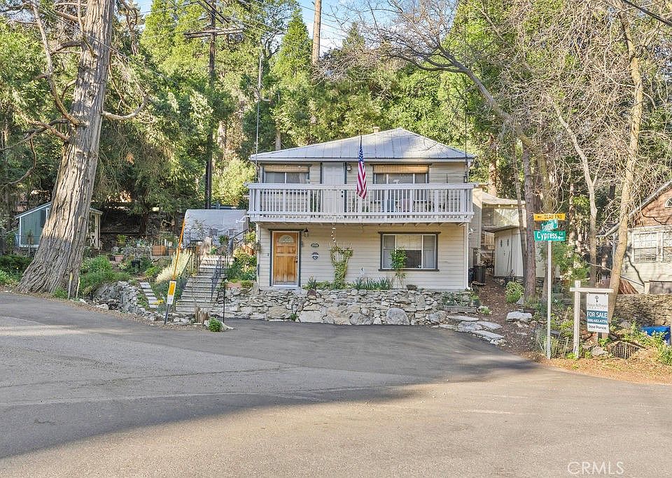 1st image of 23328 Brookside Rd