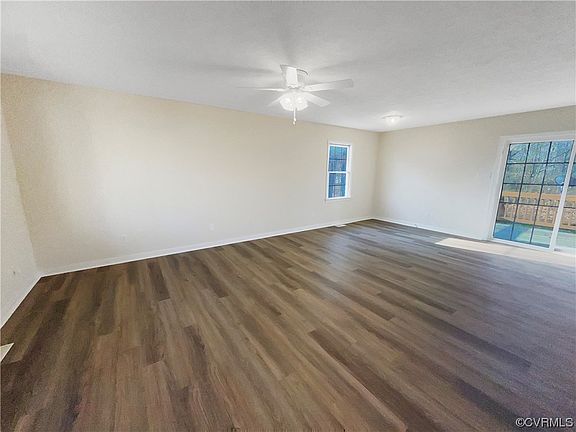 4th image of 1850 New Lincoln Cir