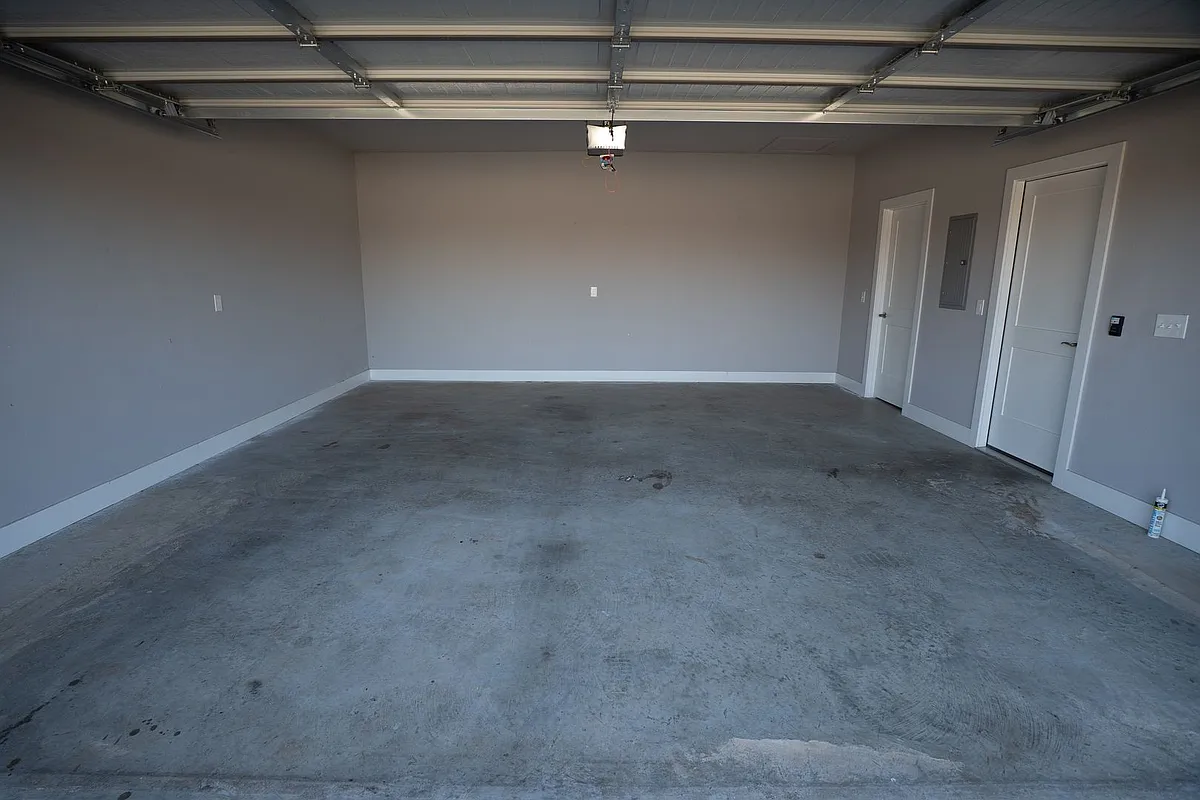 Building Photo - 1703 Booker Cir