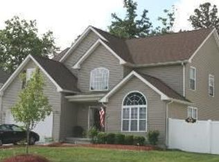 114 Giulia Ln, Galloway, NJ 08205