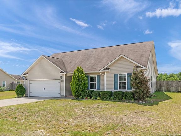 2nd image of 411 Driftwood Ln